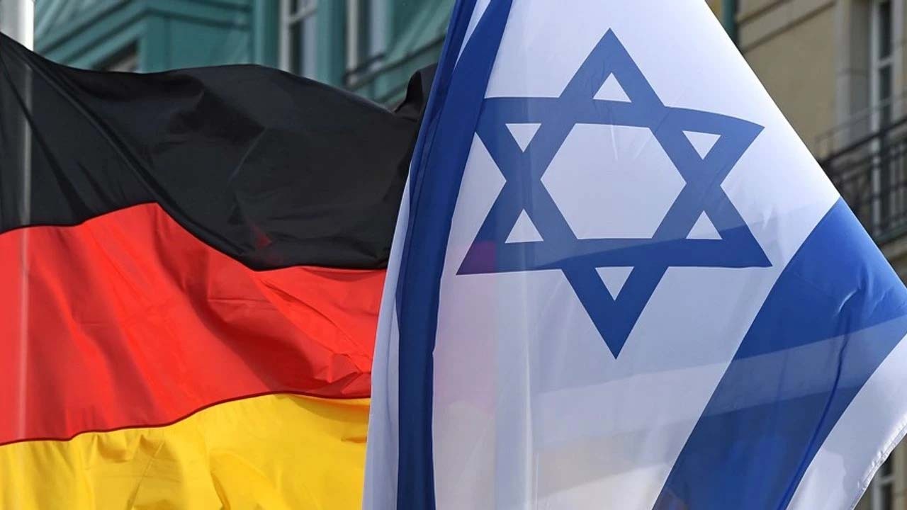 Almanya'da skandal karar: Müslümanları hedef alan işgalci Yahudi'yi eleştirmek yasak!