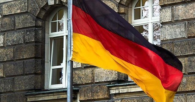 Almanya'da terör örgütü PKK yandaşları gösteri yaptı