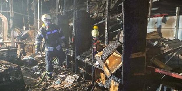 Almanya’da Türklere ait AVM kundaklandı