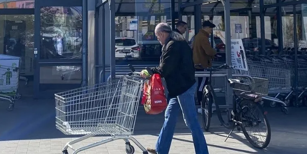 Almanya'da yıllık enflasyon beklentilerin üzerinde gerçekleşti