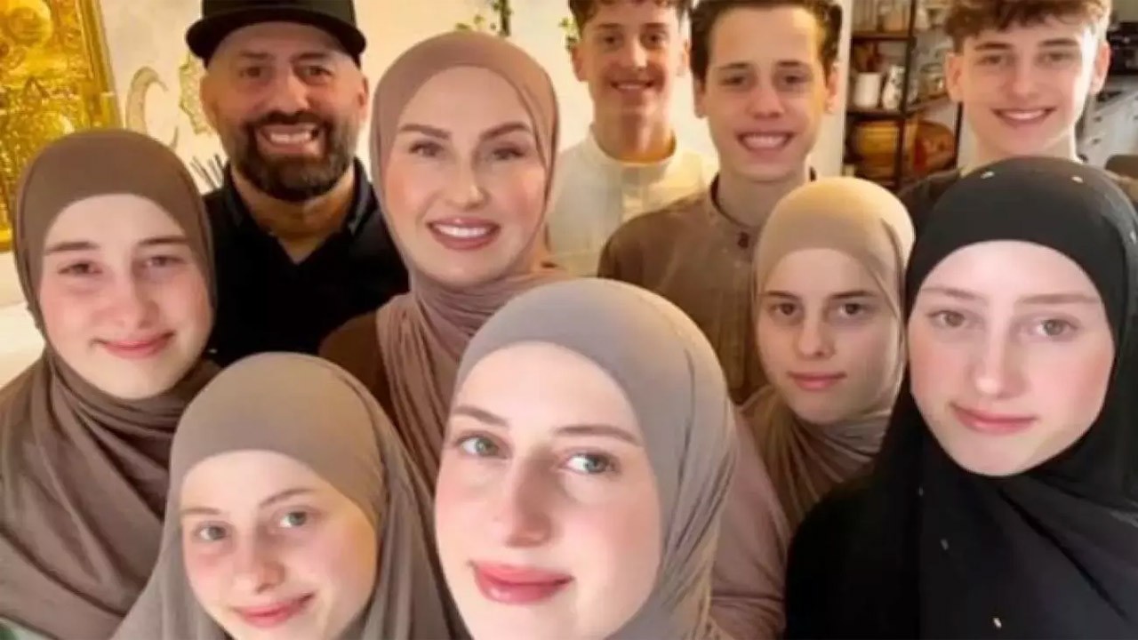 Almanya'daki kiliseler 2025'te 1,1 milyondan fazla üye kaybetti İslamiyete dönüş