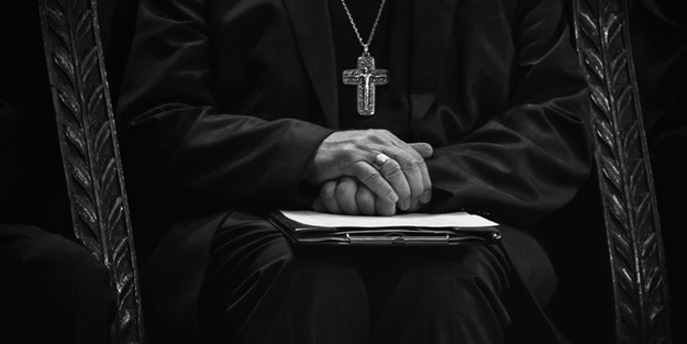 Almanya’daki kiliselerde çocuklara taciz skandalı! 250'den fazla rahip şüpheli