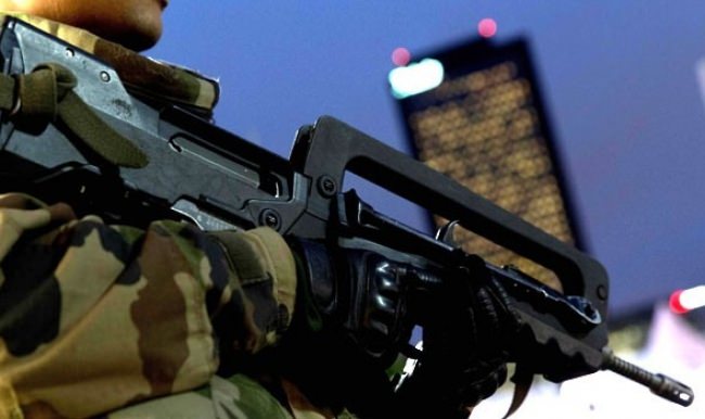 Almanya'dan açıklama: YPG’yi eğitmiyoruz