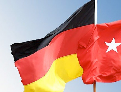 Almanya'dan dokunulmazlık açıklaması!