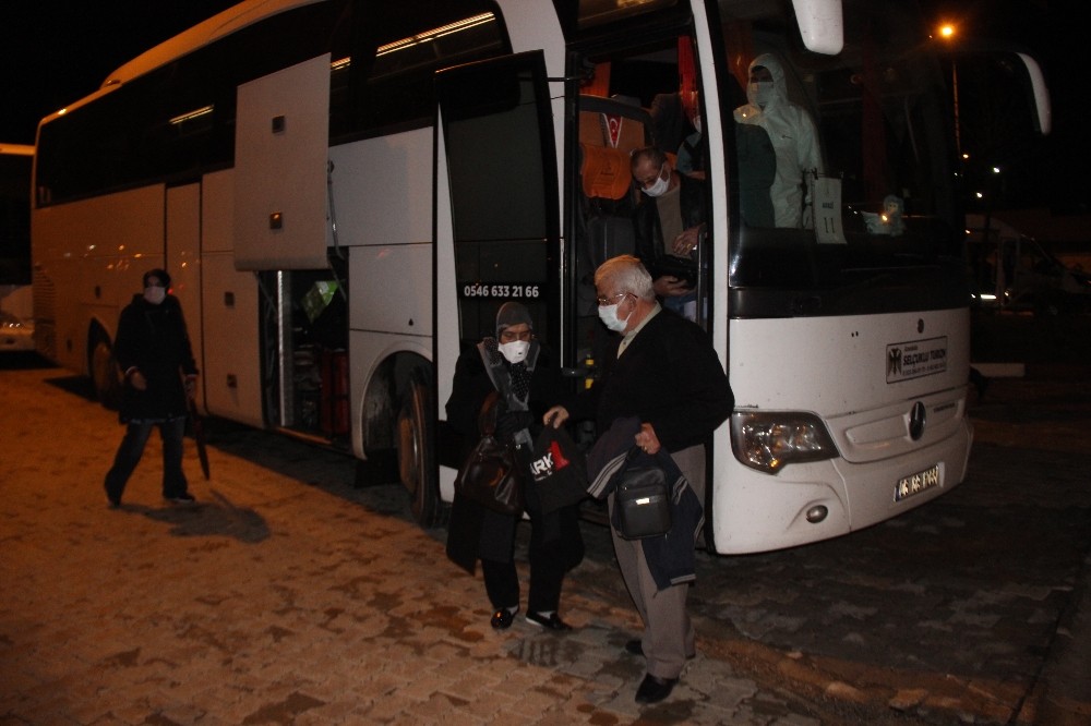 Almanya’dan gelen 285 kişi Yozgat’a getirildi 