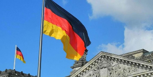 Almanya'dan Rusya hamlesi