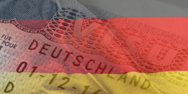 Almanya'dan Türk vatandaşlarına vize açıklaması