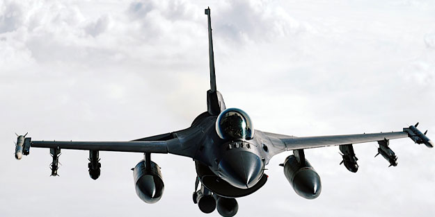 Almanya’dan Ukrayna’ya savaş uçağı vetosu! Eğitimi bahane ettiler