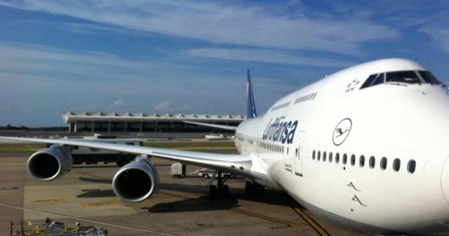 Almanya'nın Frankfurt-Orlando uçağı geri döndü