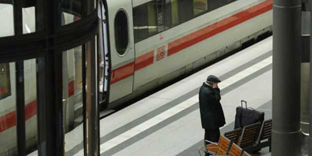 Almanya'da bomba alarmı!