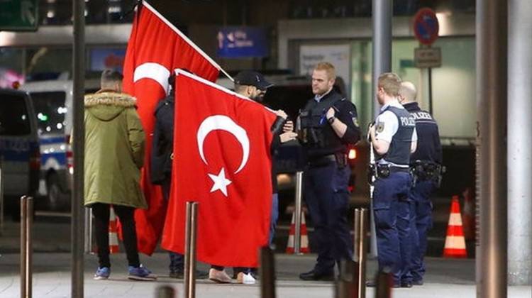 O Avrupa ülkesini MİT korkusu!