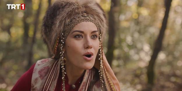 Alparslan Büyük Selçuklu'da Fahriye Evcen öyle bir şey yaptı ki... Sosyal medyanın diline düştü!