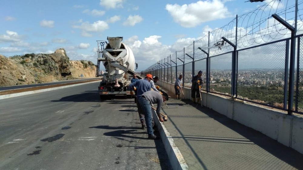 Alparslan Türkeş Bulvarı’nın kaldırımları tamamlandı 
