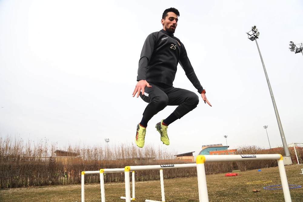 Alpay Çelebi gün sayıyor 