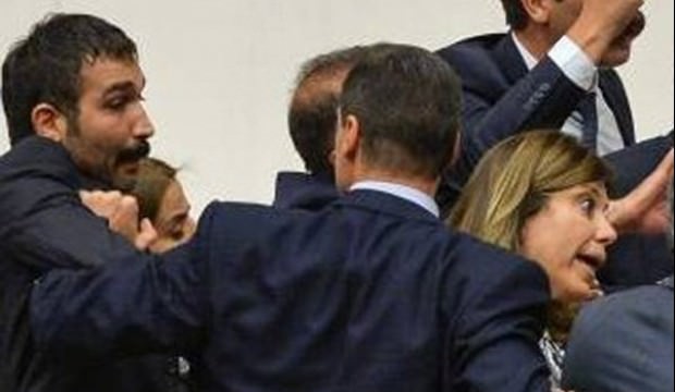 Alpay Özalan'dan PKK'nın sözcülüğünü yapan HDP'lilere: Gözüm üzerinizde