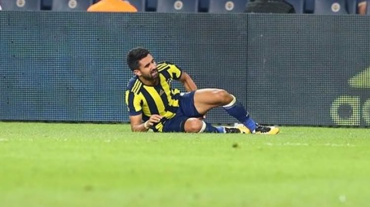 Alper Potuk'tan Fenerbahçe'ye kötü haber