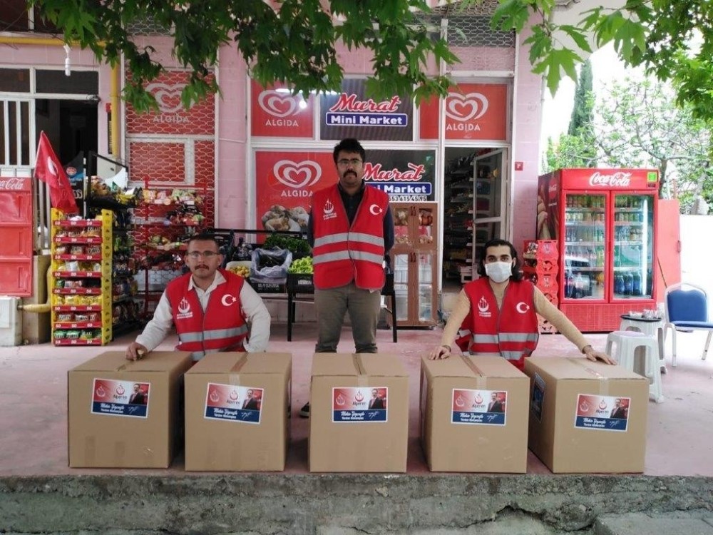 Alperen Ocakları’ndan kumanya yardımı 