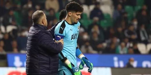 Altay Bayındır ameliyat oldu