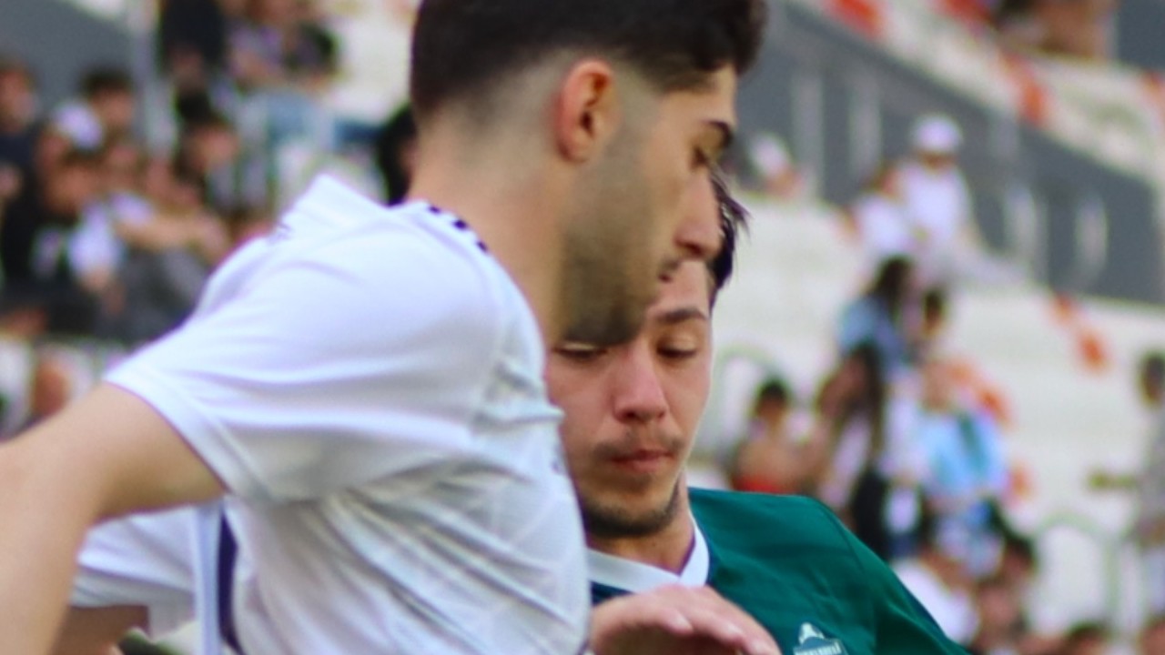 Altay galibiyetle veda etti