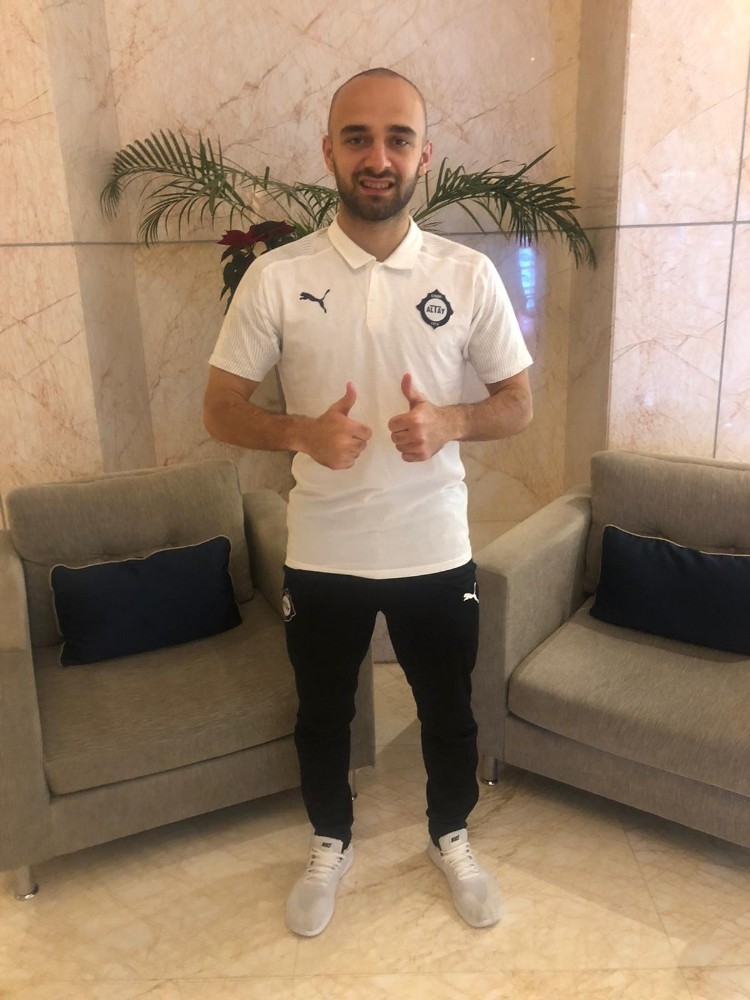 Altay, sol bek Doğa İşeri’yi kadrosuna kattı 