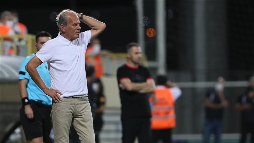 Altay Teknik Direktörü Mustafa Denizli: Bu futbolu geliştirerek sürdürmek istiyoruz