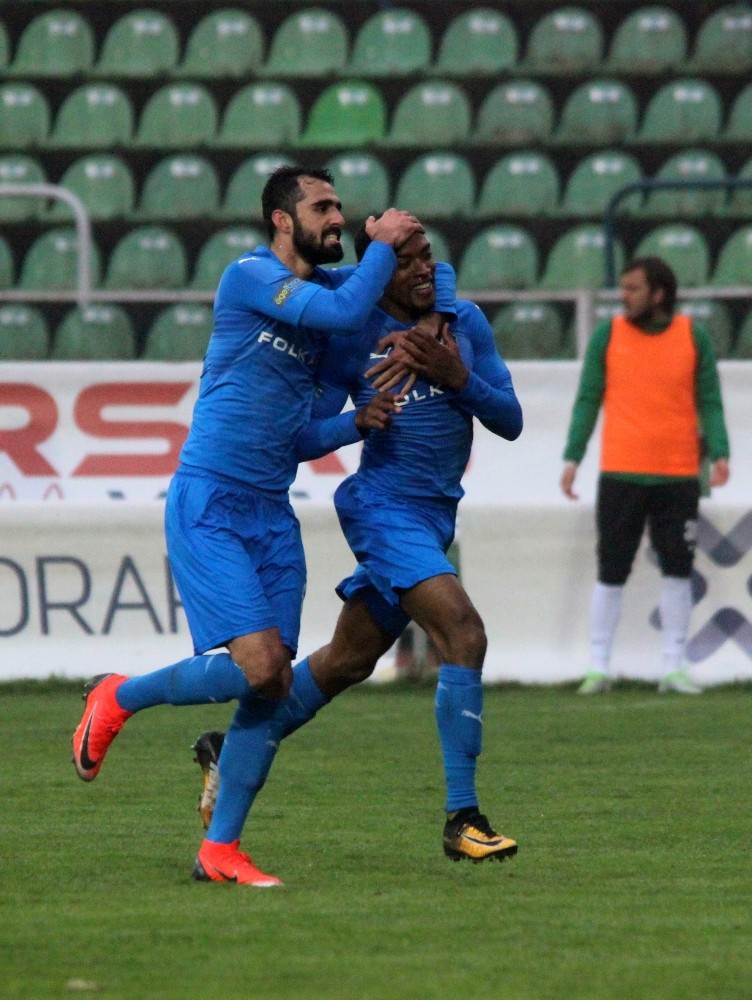 Altay’a seriye taktı 