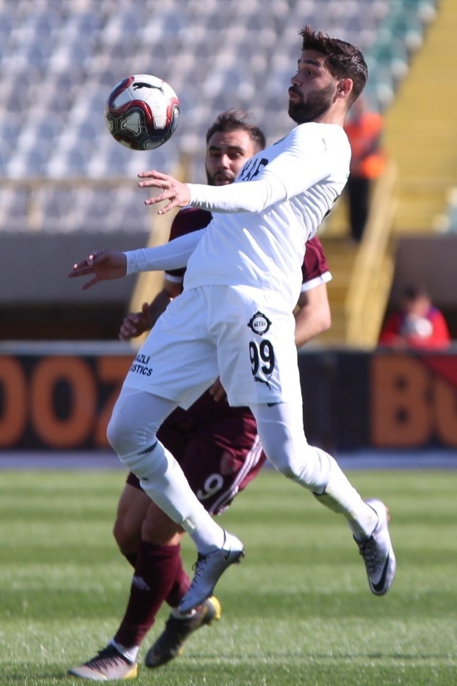 Altay’da Oğuz Han kalıyor 