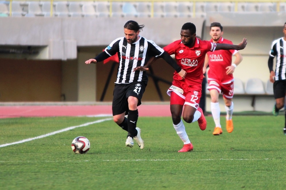 Altay’da parola galibiyet 