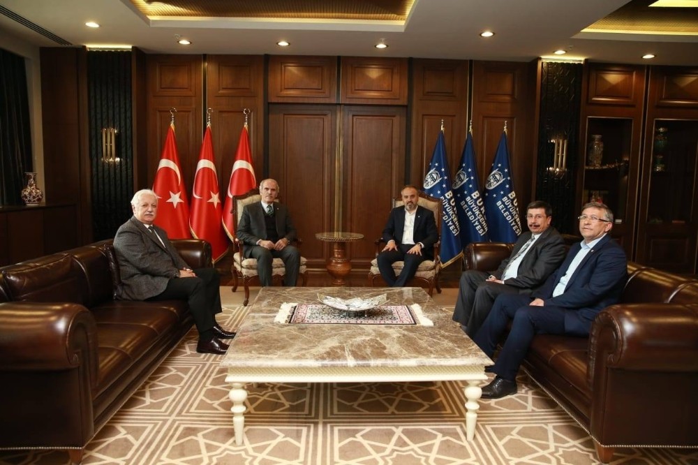 Altepe’den Aktaş’a sürpriz ziyaret 