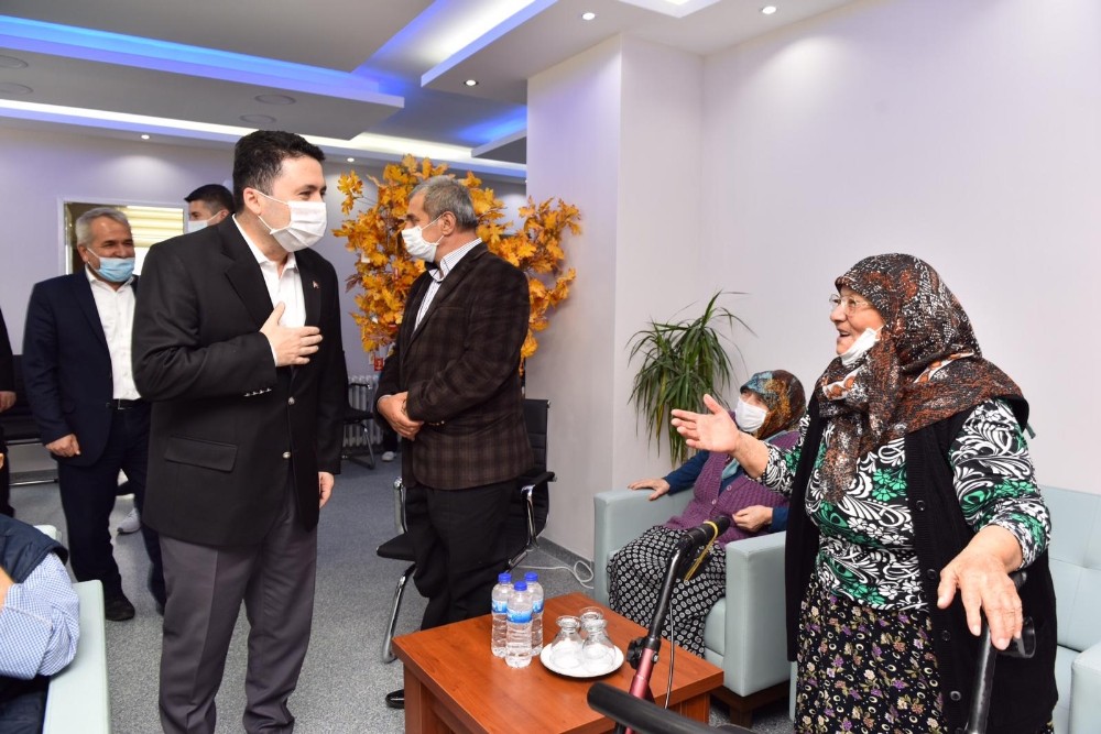 Altıeylül Belediyesi bayramda boş durmadı 