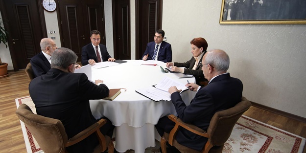 Altılı masaya tepki: Depremi böyle algılıyorlar