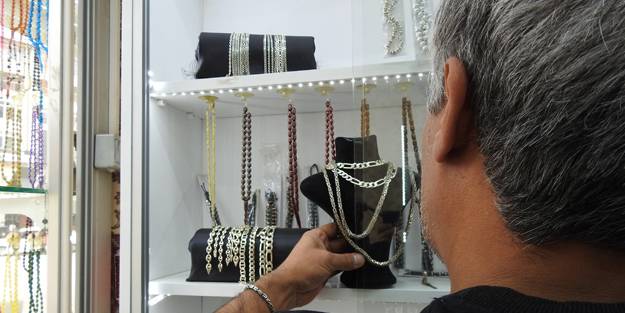 Altın çağını yaşıyor! Uzun dönem yatırım için 'gümüş' tavsiyesi