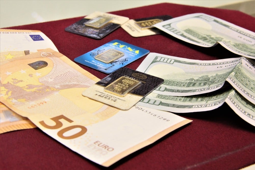Altın euroyu üçe katladı 