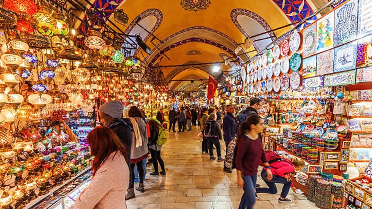 Altın fırtınaya tutuldu! Kapalıçarşı'da satışlar durdu