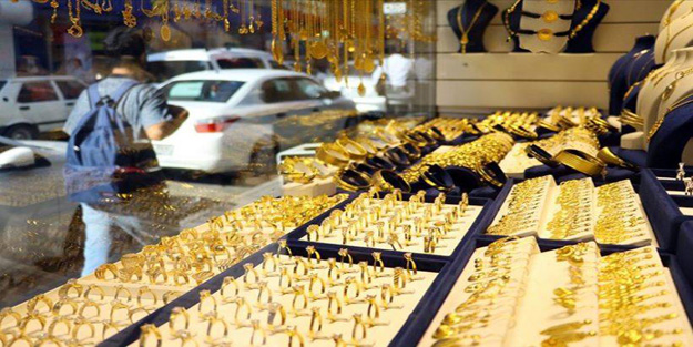 Altın fiyatları sert fren yaptı! Gram ve çeyrekte alım fırsatı mı?