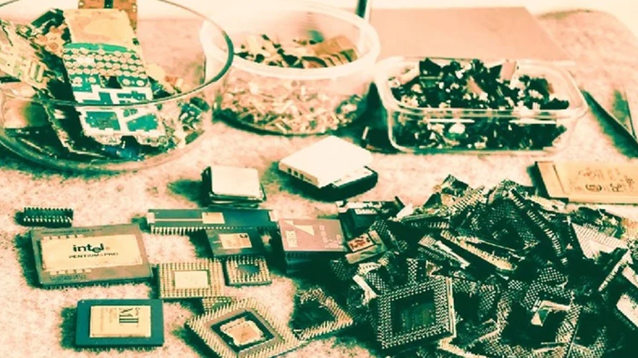 Altın madeni herkesin evinde saklı! Çöpe atmayın içinden altın çıkabilir