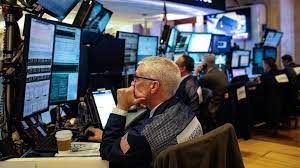 Altın mı, dolar mı alınır? En mantıklı yatırım hangisi? FED kararı sonrası New York borsasında hareketlilik