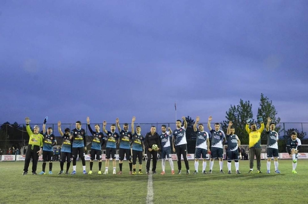 Altın Safran Kurumlararası futbol turnuvasında sona gelindi 