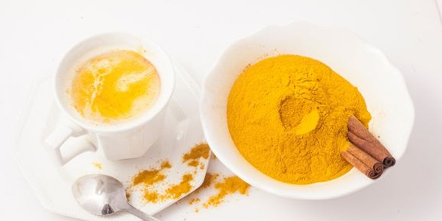 Altın süt nedir? Faydaları, nasıl yapılır, zayıflatır mı? Herkesin favorisi!