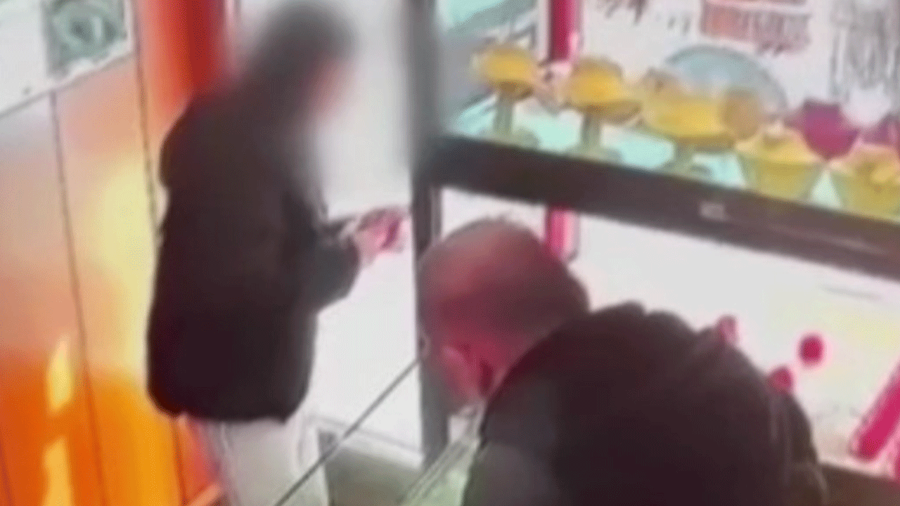 Altın taç hırsızından ilginç savunma: Üzülmesin diye çaldım!