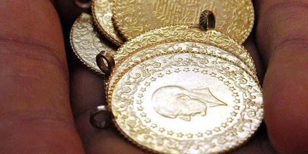 Altına talep var! Cumhuriyet altını 14 bin 600 liraya yaklaştı!...Altın fiyatlarıyla dikkat çekiyor