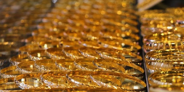 Altında büyük tehlike! Tasını tarağını toplayan Dubai'ye gitmeye başladı, kaçakçılar pusuda bekliyor