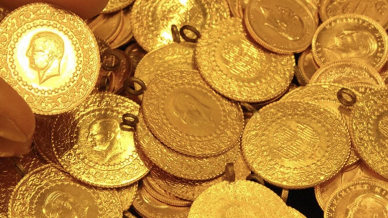 Altında yön arayışı sürüyor: Gram altın 3 bin 400 seviyelerinde