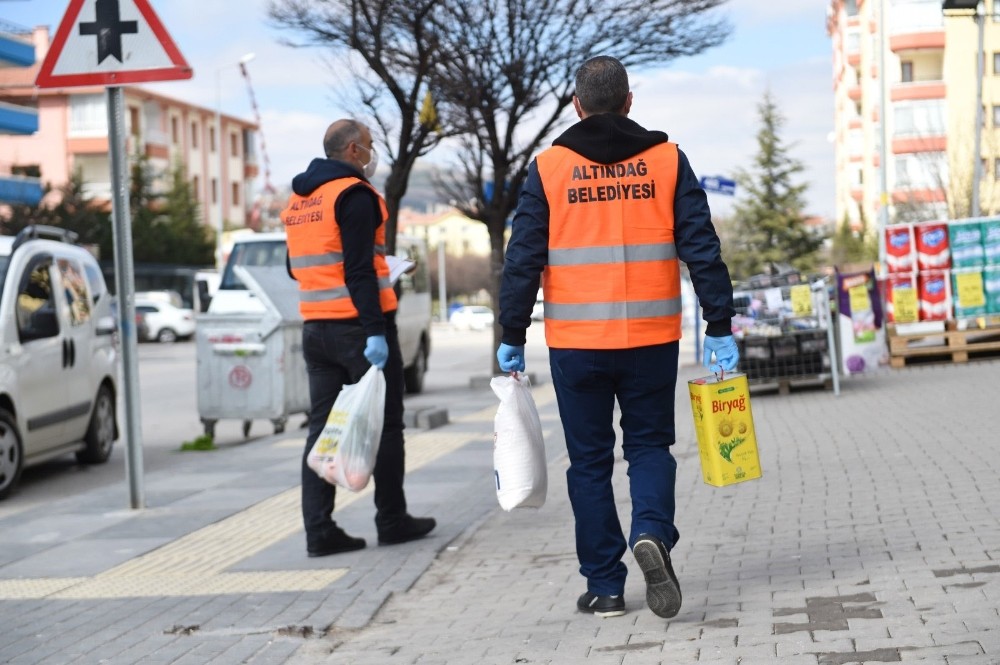 Altındağ’da 60 yaş üstü vatandaşlara alışveriş desteği 