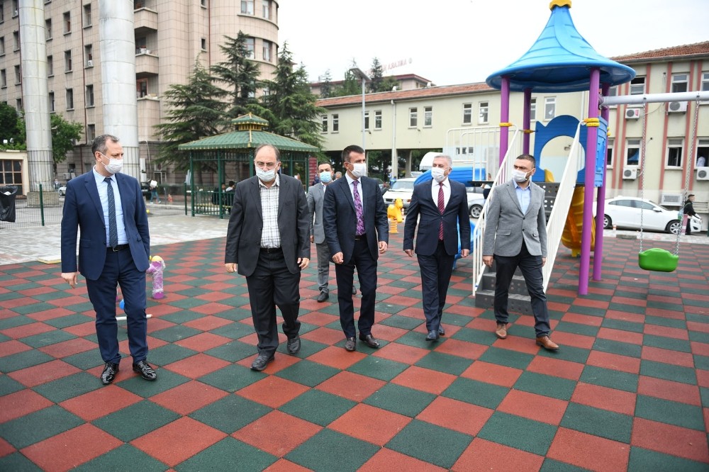 Altındağ’da hastanelere destek sürüyor 
