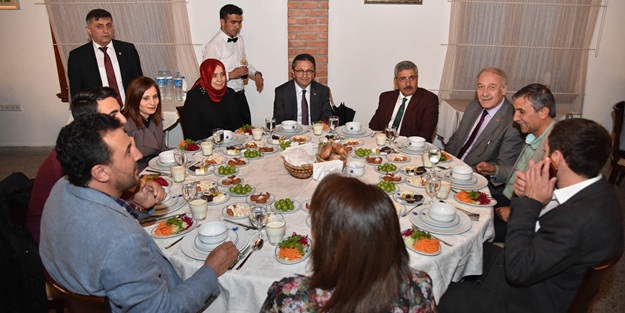 Altındağ’da mahalle iftarları devam ediyor