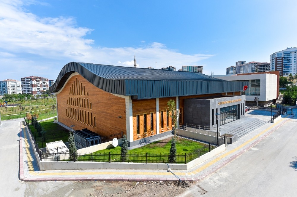 Altındağ’daki spor tesisleri kapılarını açıyor 