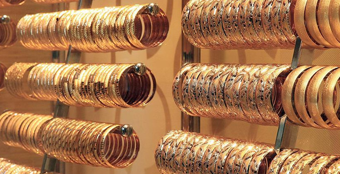 Altındaki düşük fiyat yatırımcıya alım fırsatı sunuyor