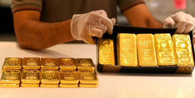 Altını olan olmayanlara haber etsin! Ünlü ekonomist duyurdu: O tarihte 100 gram altınınız 200 gram olacak