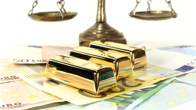 Altının kilogramı 121 bin 300 liraya düştü